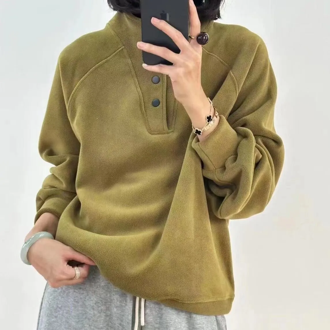 

Women Tops Solid Sweatshirts Pullovers Mock Neck Full Sleeve Thick Warm Top Regular Loose Casual Splice Ladies Winter 2023