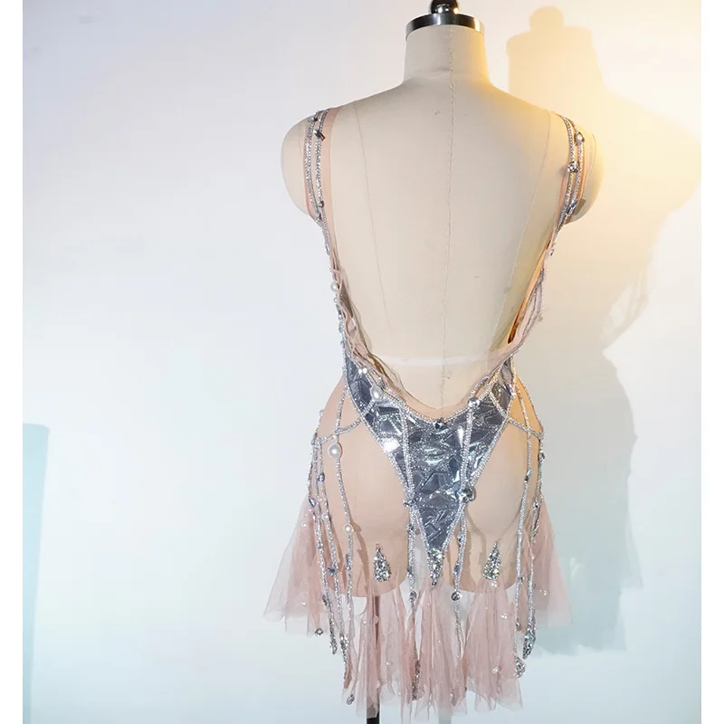섹시한 핑크 메쉬 시스루 드레스 진주 스팽글 라인스톤 백리스 무대 가수 댄스 의상 나이트클럽 생일 짧은 드레스