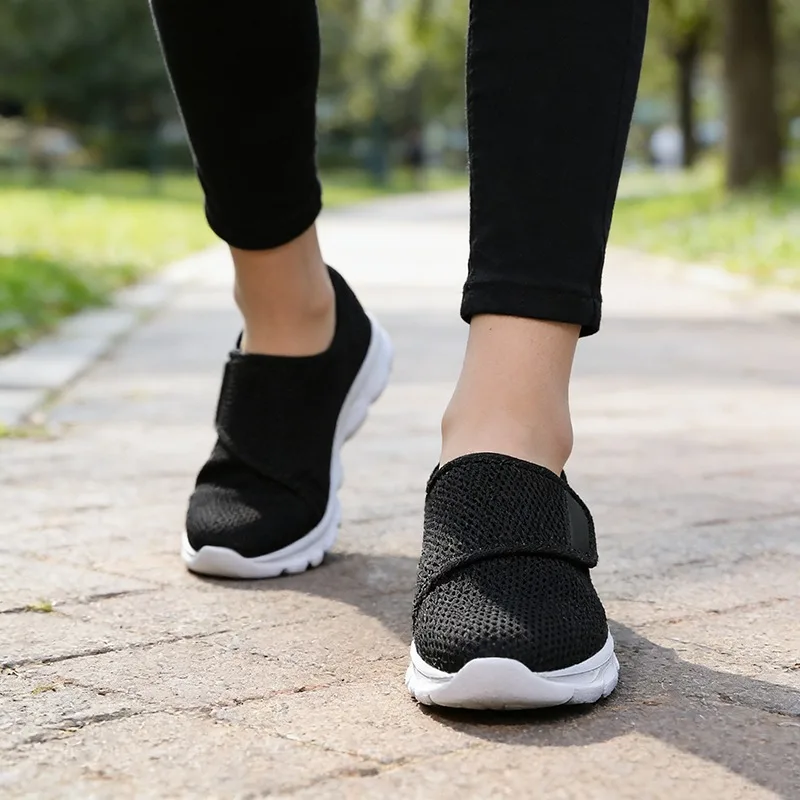 

1 пара мужских повседневных туфель, обувь большого размера, легкая и удобная обувь с одной педалью, дышащая обувь с сеткой на плоской подошве, размер 36-43