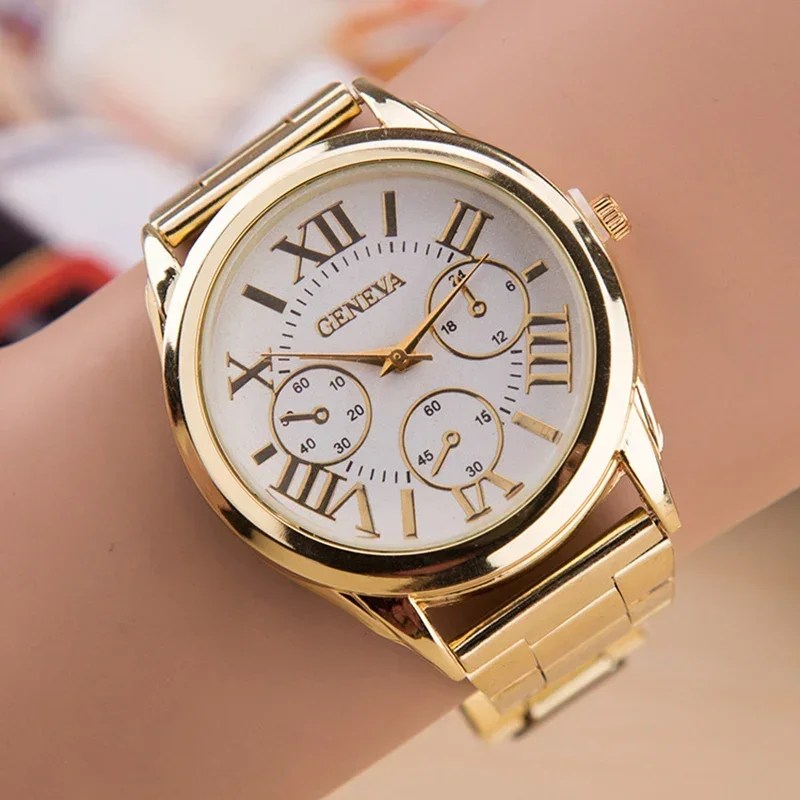 Reloj de cuarzo informal a la moda para hombre, reloj de pulsera de cuarzo de acero inoxidable con 3 ojos dorados y ligeros de alta gama para hombre