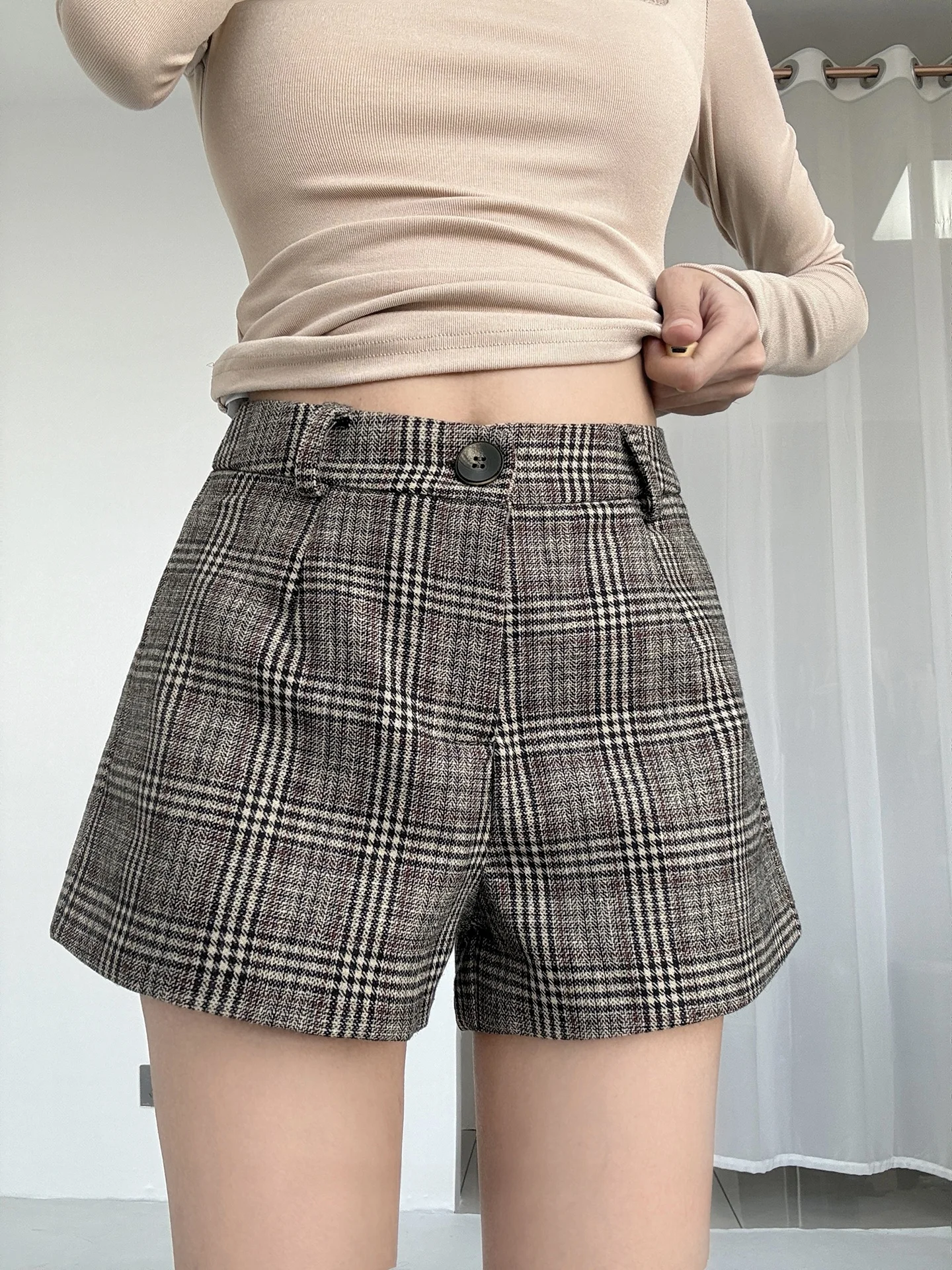MianCun American Style Hot Girl Retro Plaid Casual Shorts Women Slim A-Line High Waist Wide Leg Smoke Tube Type Hot Pants