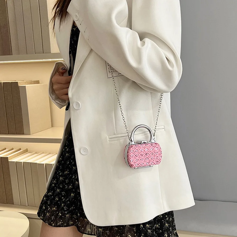 

Korean Style Mini Crossbody Bag Elegant Small Wallet Evening Clutch Bag Shinny Rhinestone Decorated Metal Lipstick Bag Female