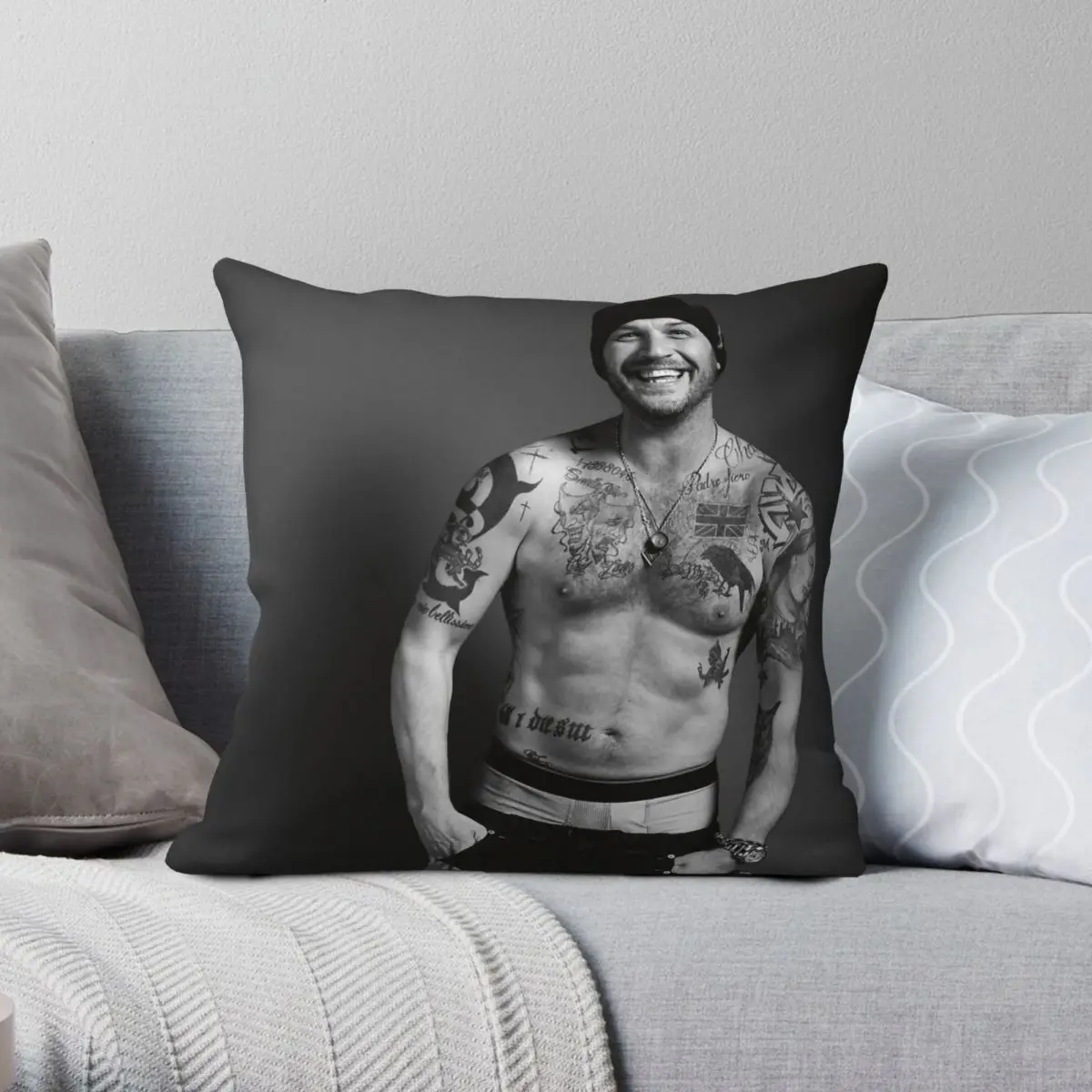 Tom Hardy Square Pillowcase Polyester Linen Velvet Pattern Zip Decor Throw Pillow Case Bed Cushion Cover