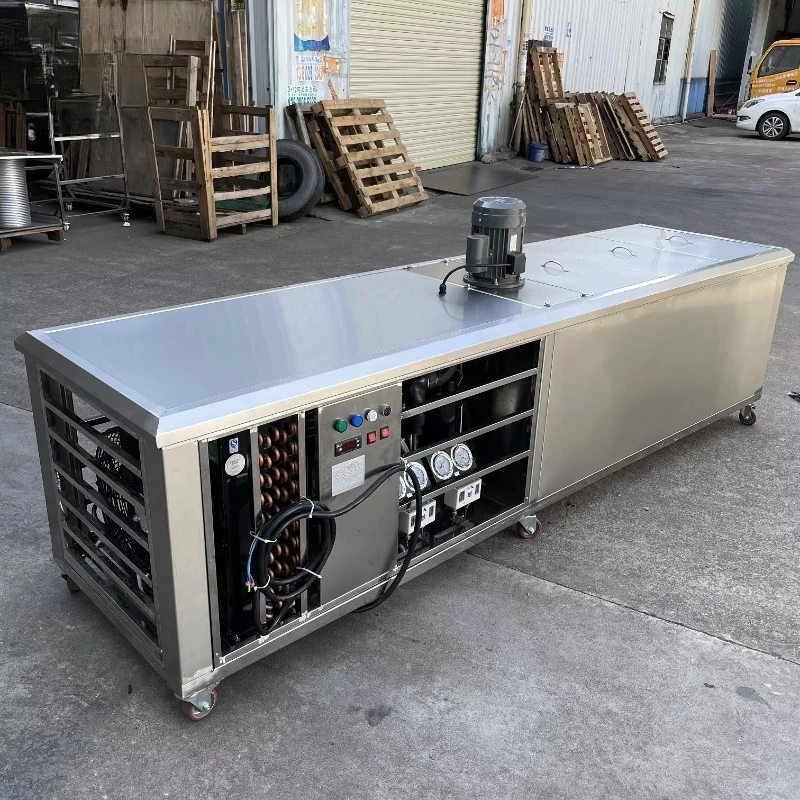 Air-cooled 1000kg Block Ice Machine Industrial Ice Maker With Solar Panel Power Supply