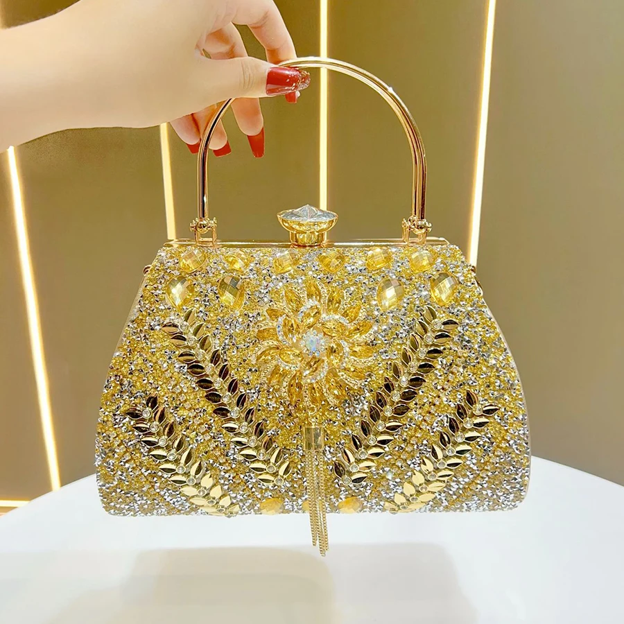 Flower Rhinestones Evening Bags Metal Handle Prom Clutch Diamonds Clutch With Chain Shoulder Handbag Wedding Bridal Female Purse