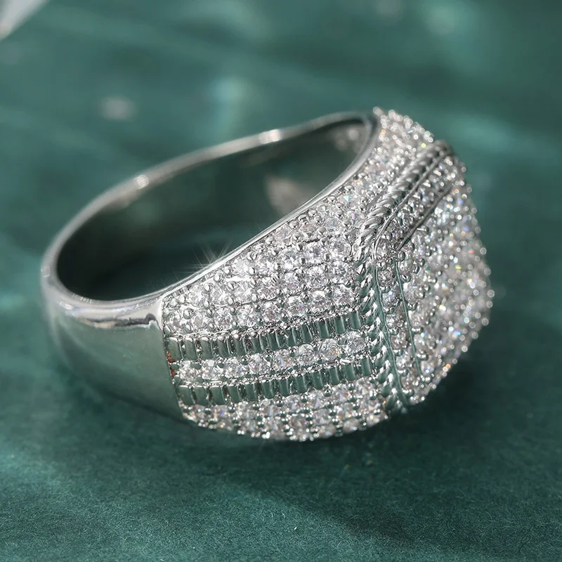 Luxuriöser Micro-Pavé-Ring mit weißen Zirkonia für Damen, ästhetisch silberfarben, geometrisches Design, für den Alltag, Partyschmuck, Jubiläumsgeschenk – Detail 2