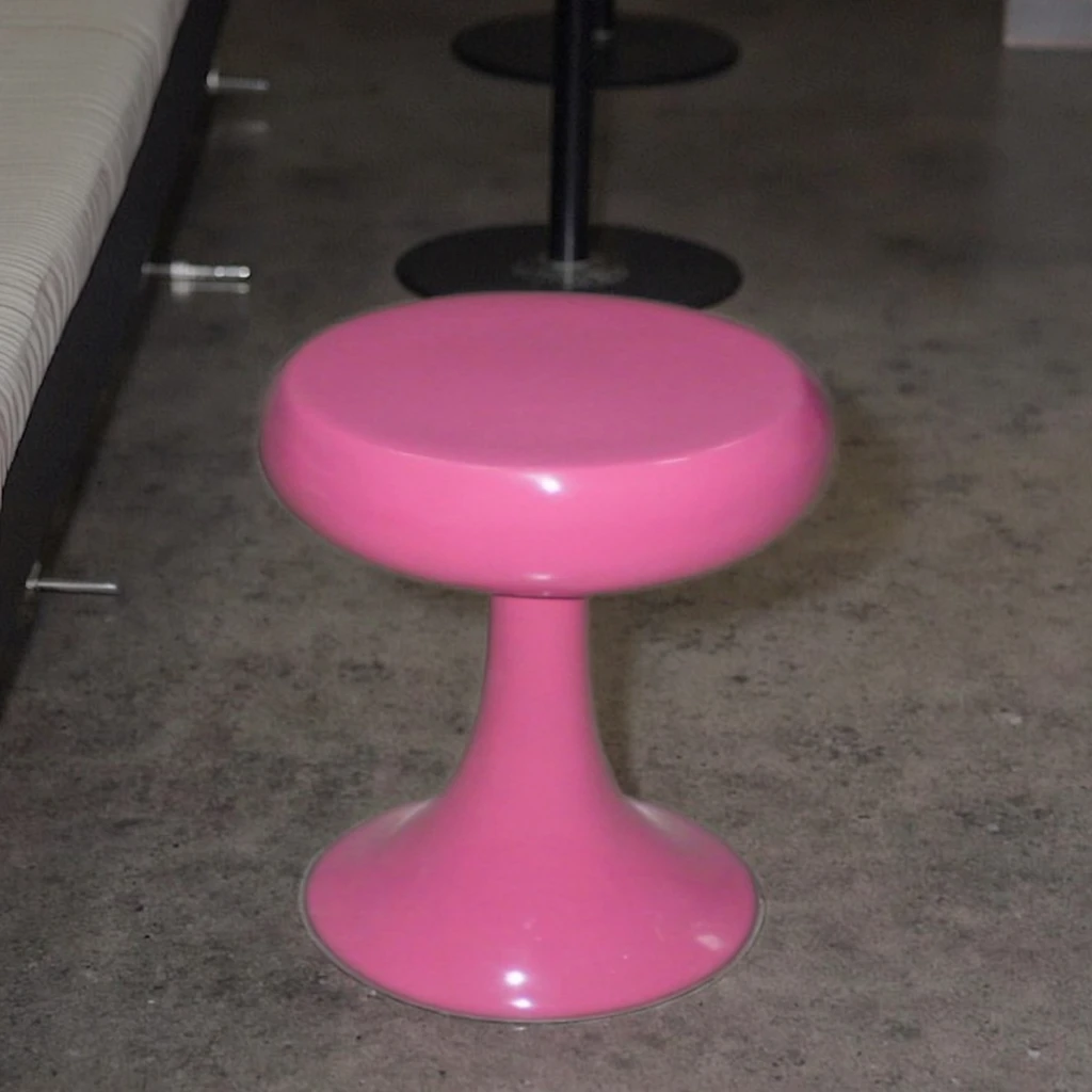 *New Arrivals Creatively Designed Mushroom-Shaped FRP Leisure Stool for Nail Hair Beauty Salons view 2