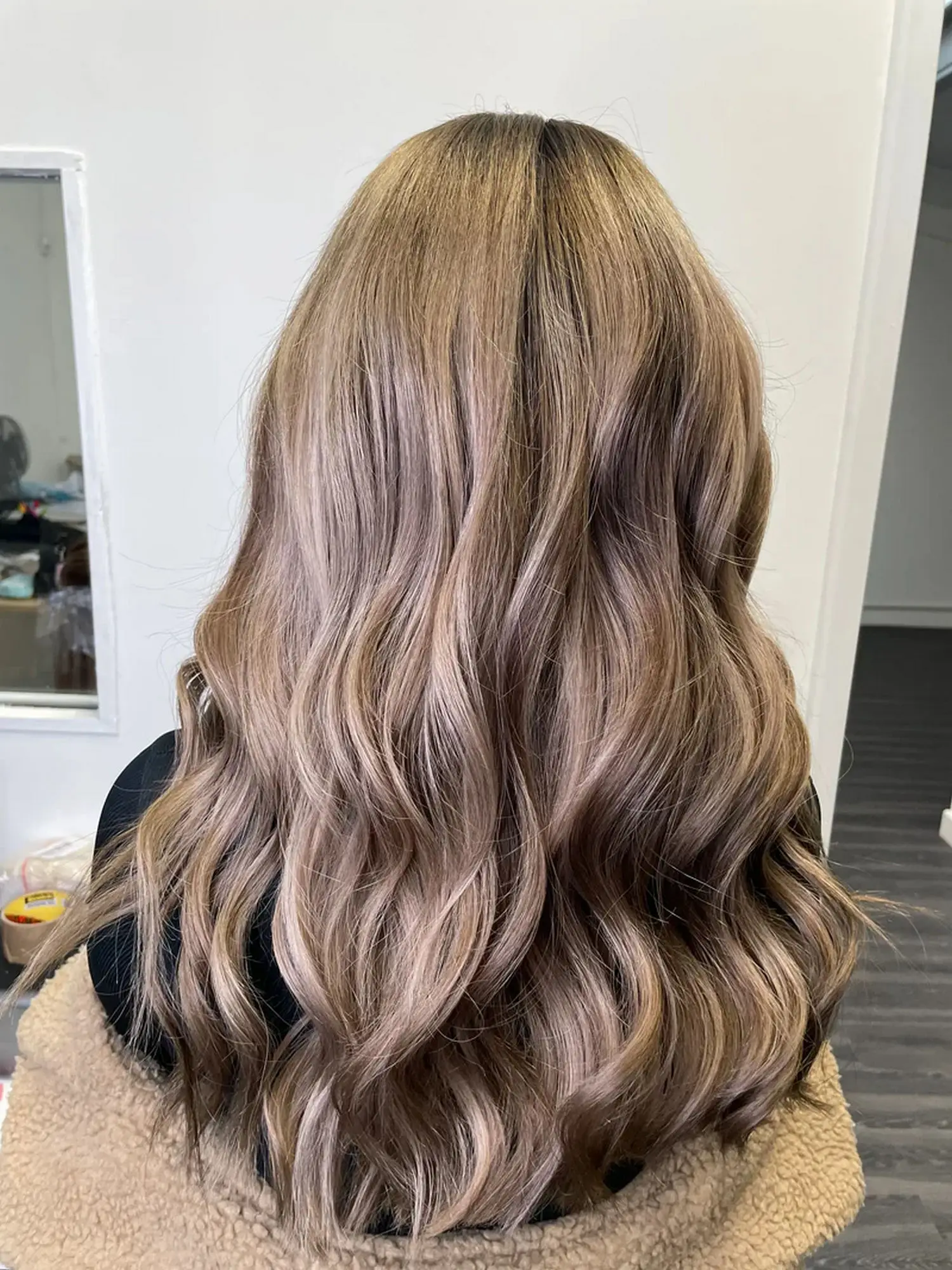 22 pollici Nuovo in parrucca da donna 13x4 Ombre Brunette Brown evidenzi parrucca anteriore in pizzo sintetico HD parrucche naturali prepizzicate dell'attaccatura dei capelli