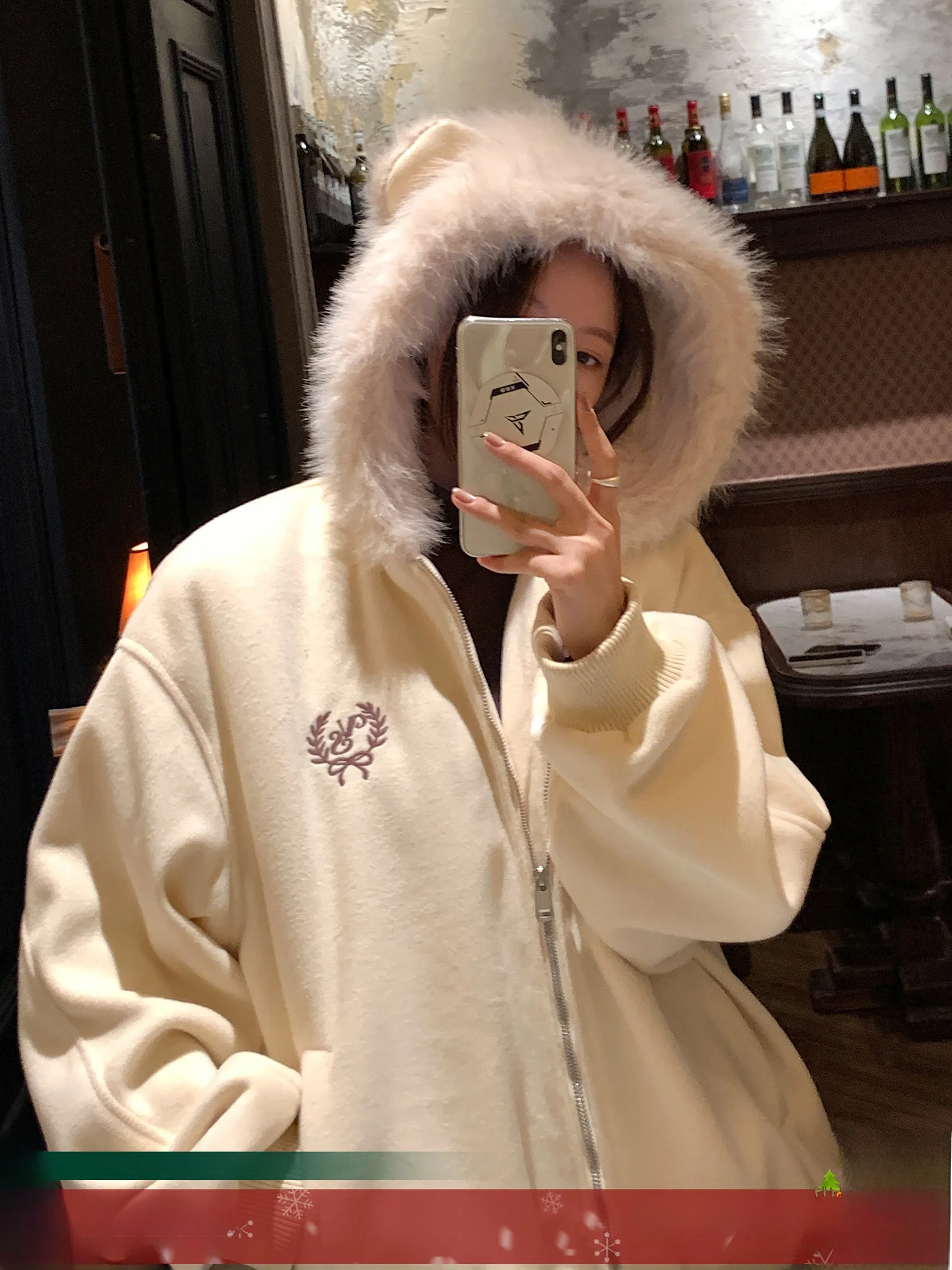

Women's Hooded Sweatirt with Large Fur Collar Bear Pattern Cotton Coat Long Sve Zipper Closure Casual Outerwear