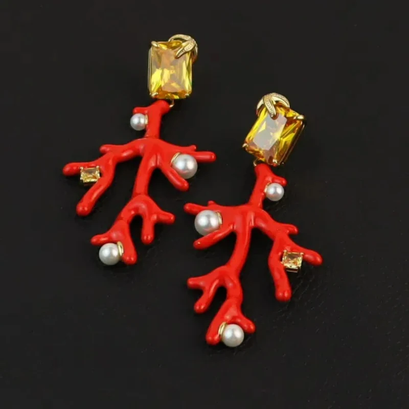 

Fashion Trendy Retro Contrasting Red Coral Shaped Enamel Glaze Yellow Rectangle Glass White Pearl Atmospheric Long Big Earrings