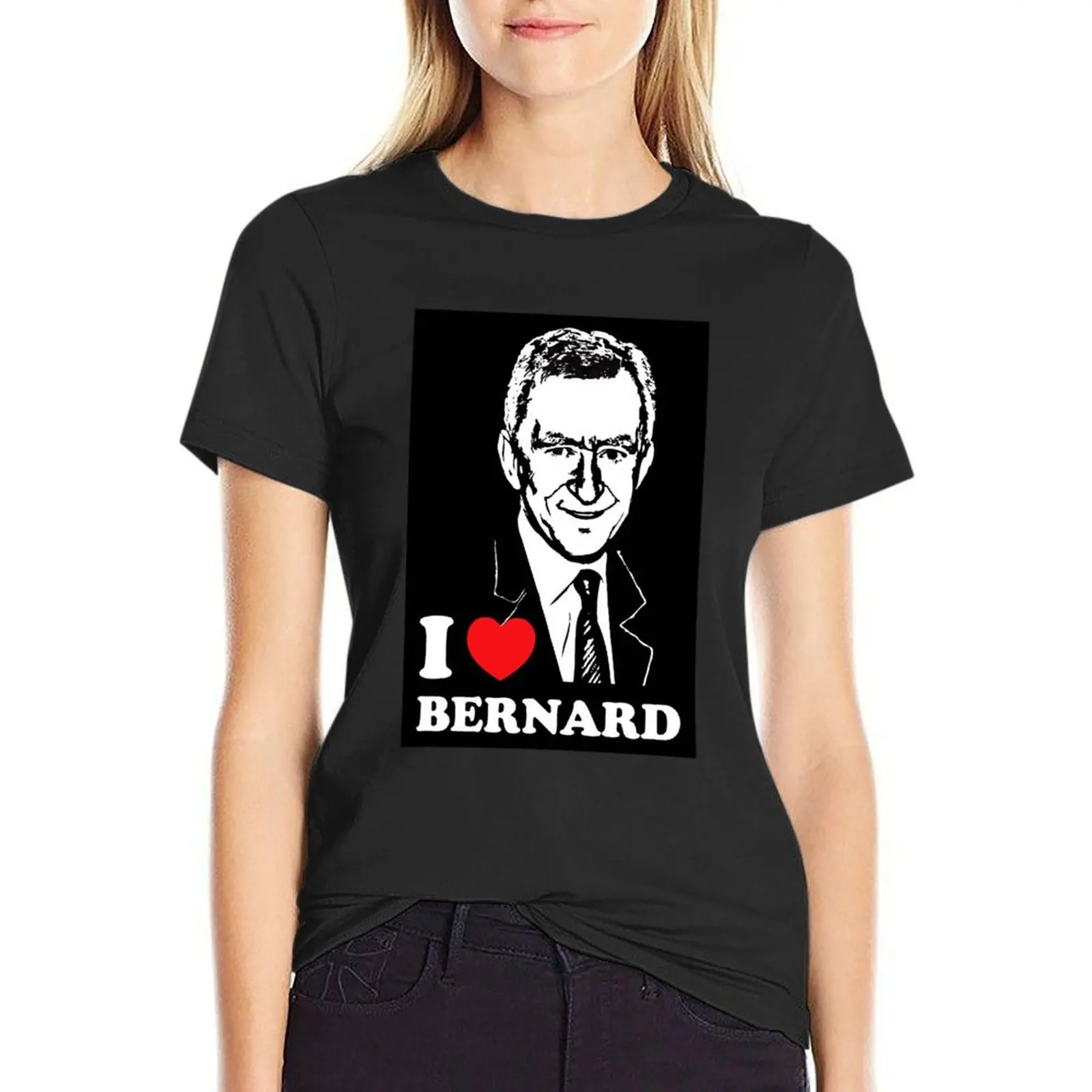 

I love Bernard T-Shirt funny Aesthetic clothing graphics animal print shirt for girls cropped t shirts for Women