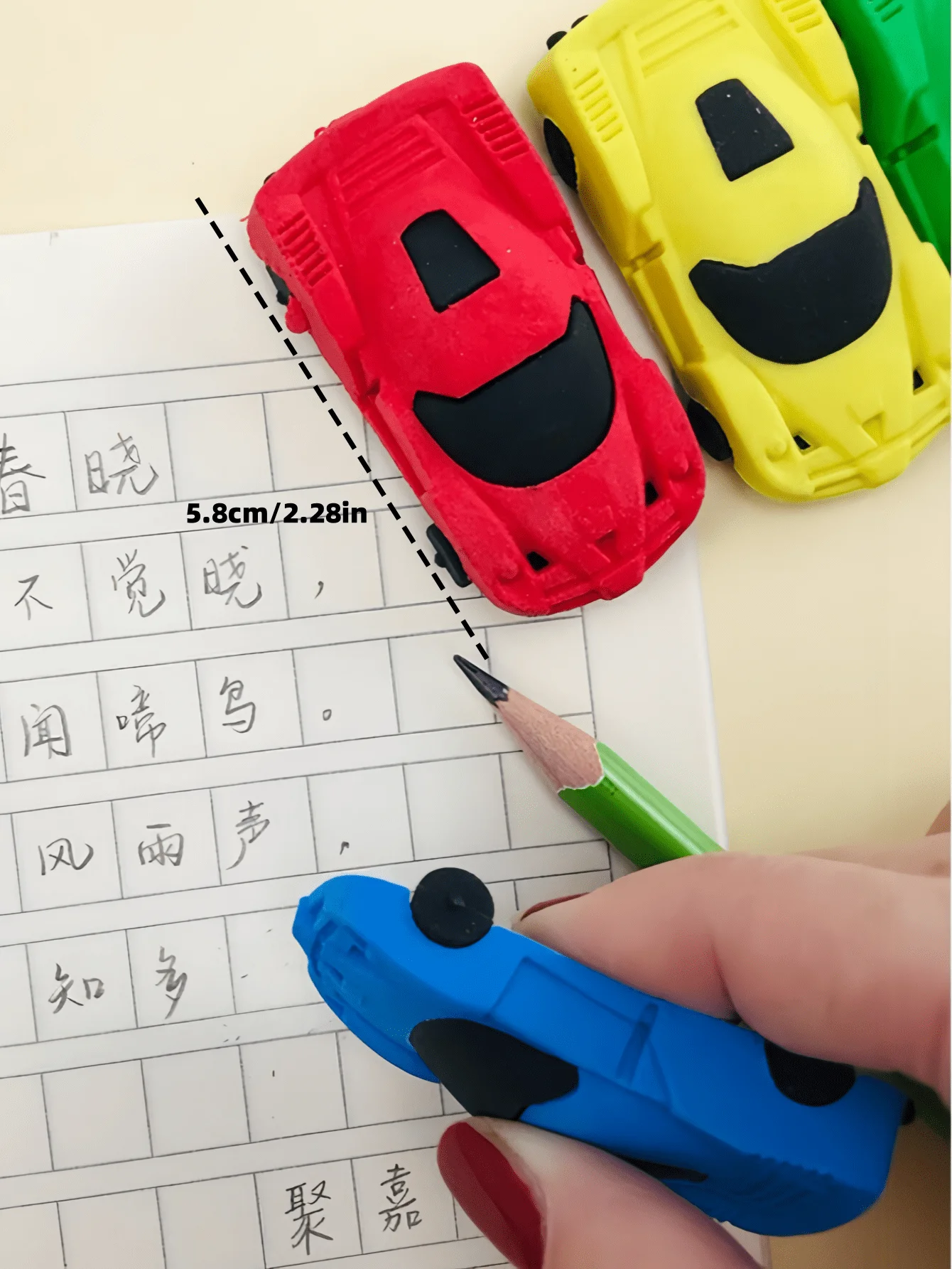 1/4 قطعة ممحاة على شكل سيارة كرتونية إبداعية بلون عشوائي، ممحاة قابلة للفصل والتجميع، ناعمة ونظيفة للدراسة وأقلام رصاص 2B