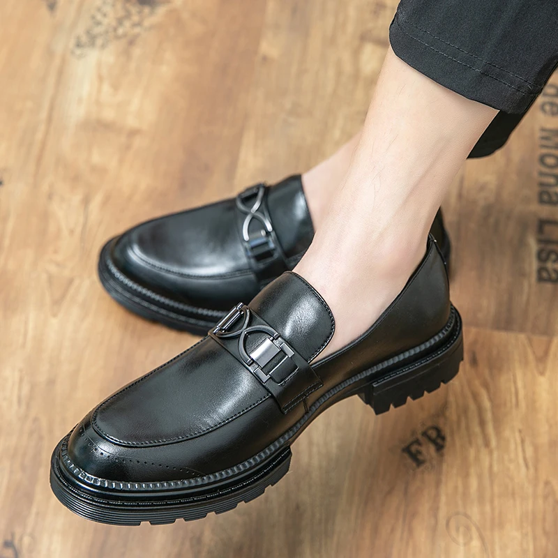 

Men's Leather Casual Shoes High-end Brand Daily Commuting Business Shoes Classic Brown Men's Thick Soled Loafers Massage Sole