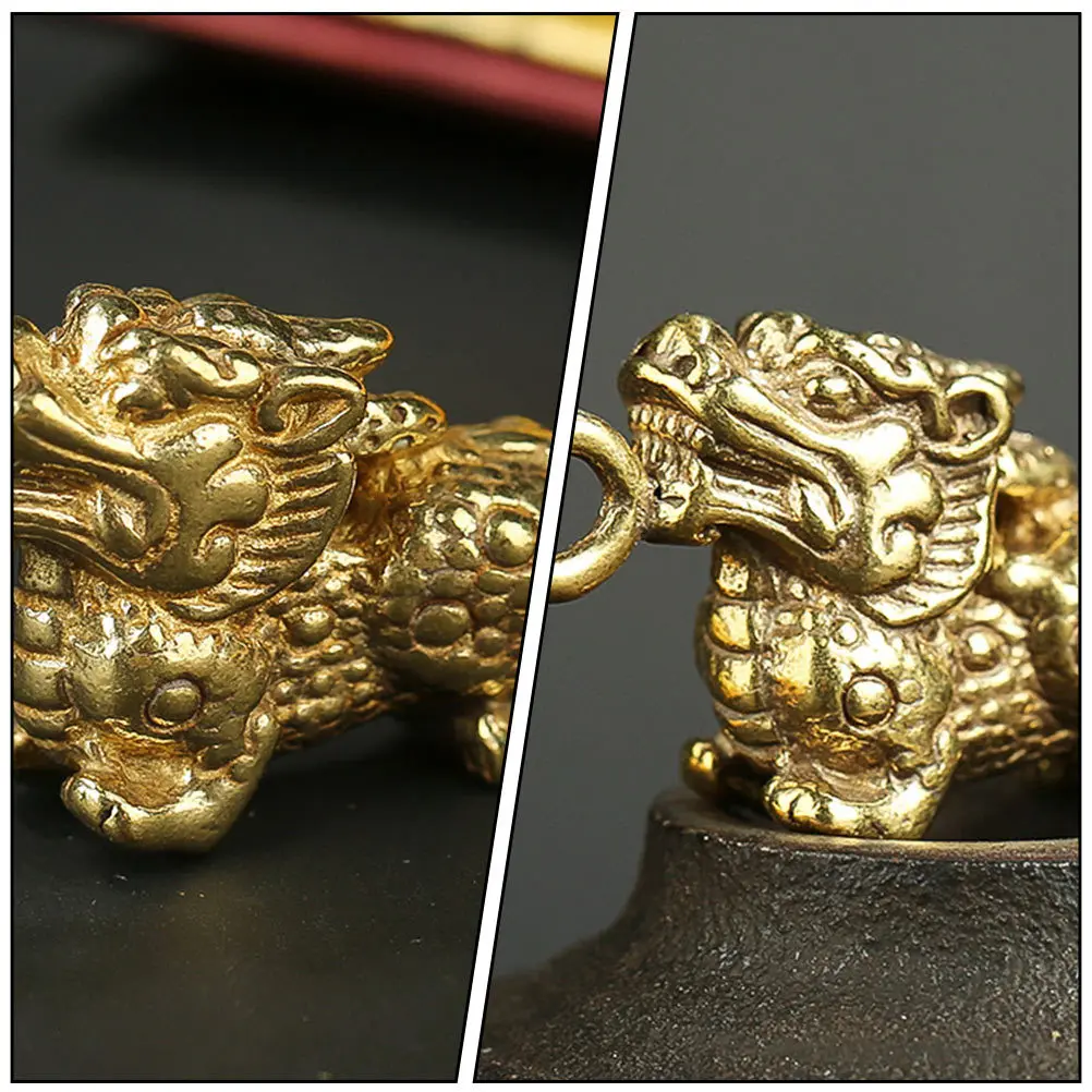 

2Pcs Brass Pixiu Hanging Decor Vintage Small Copper Pendant Home Desktop Ornament Blessing Fortune Craft Home Pendant