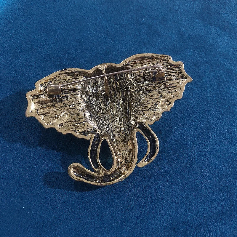 Vintage Women Men Exquisite Luxury Crystal Elephant Pins Badges Fashion Design Delicate Animal Shiny Boutique Brooches Gift