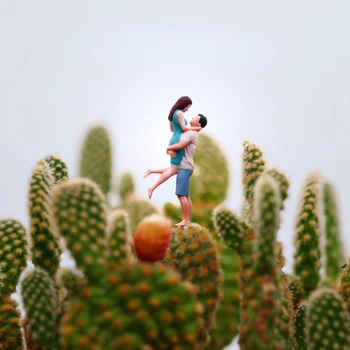 Figuras de acción modelo 1:87, pareja de mochilero, jardinero de granja, decoración de escena en miniatura, Diorama, Micro figuritas, juguetes de utilería de tiro Macro