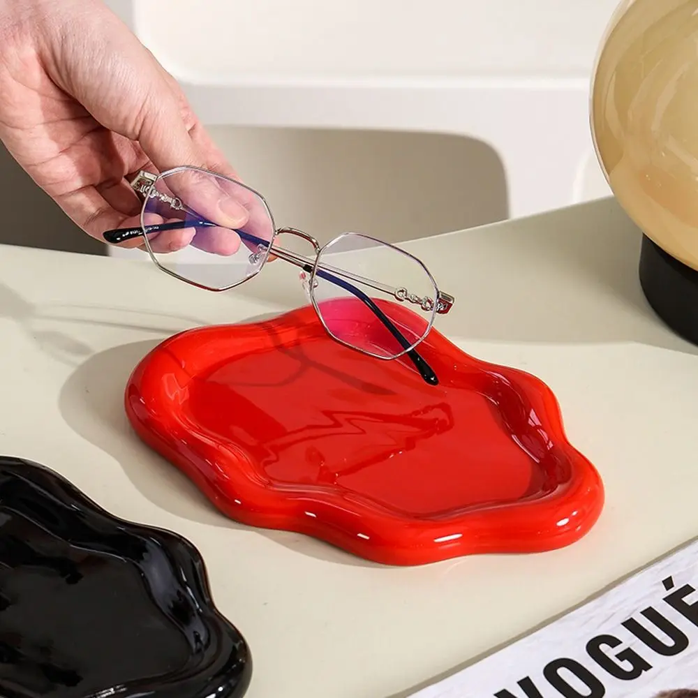 

Decorative Holder Ceramic Cloud Jewelry Tray Stylish Elegant Jewelry Display Dish Plating Ring Holder Key Holder