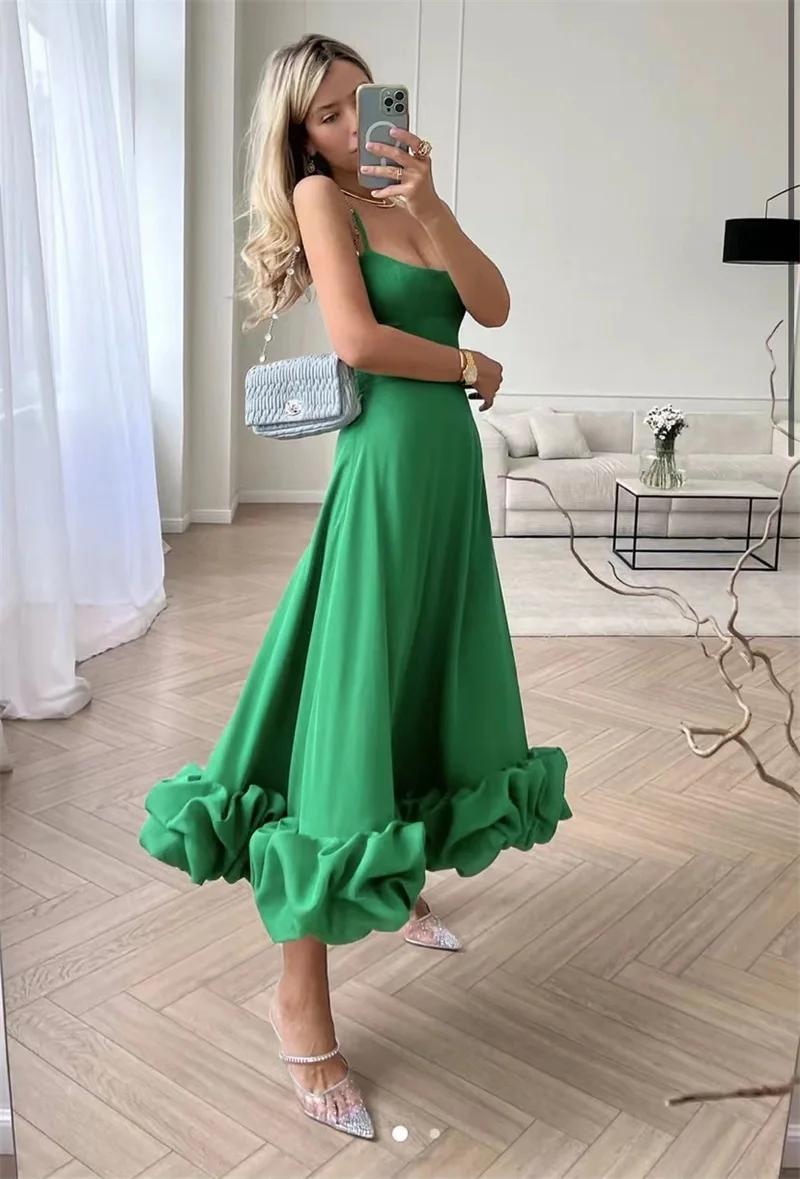 3D Flowers Large Skirt Hem Women Prom Dress Spaghetti Strap Deep-V Neck Party Gown Multiple Colors Evening Dress Newest In Stock