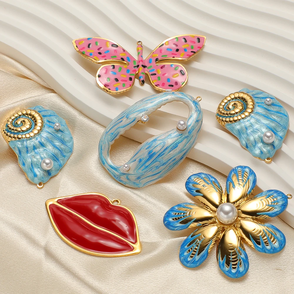 2 Stück Edelstahl-Anhänger mit großen Herzen, Blumen, Muscheln, Emaille und Perlen für DIY-Schmuckherstellung von Halsketten, Anhängern, Armbändern und Ohrringen – Detail 4