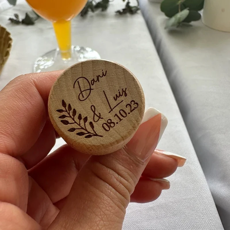 5 Stück personalisierte Weinkorken aus Holz, individuelle Weinstopper, Hochzeit, Junggesellenabschied, Dekorationen, Brautparty, Braut, Geschenke – Detail 4