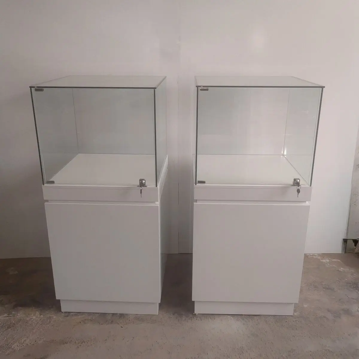 Glass Showcase Museum Glass Showcase Product Exhibition Counter Cultural Relics Jade Jewelry