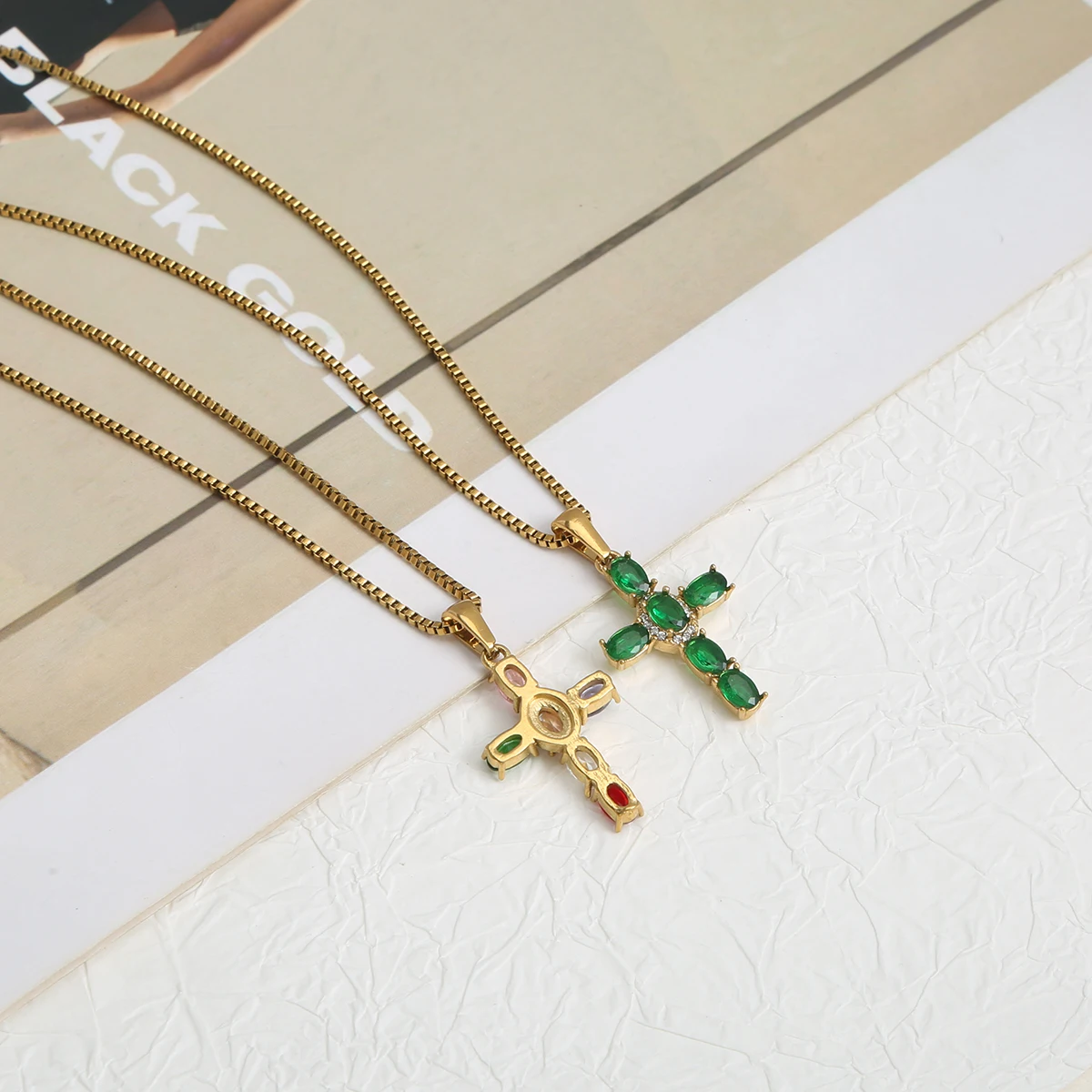 SOVOB موضة ملونة حجر الراين الصليب قلادة قلادة فتاة باردة/المرأة الفولاذ المقاوم للصدأ مطلية بالذهب المختنق مجوهرات يومية هدية #2