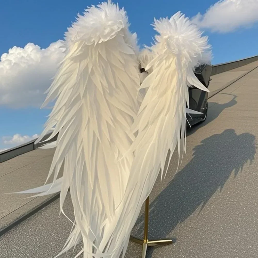 Oversized Feather Wings Model Catwalk Photo Shoot Background Fashion Stage Performance Props