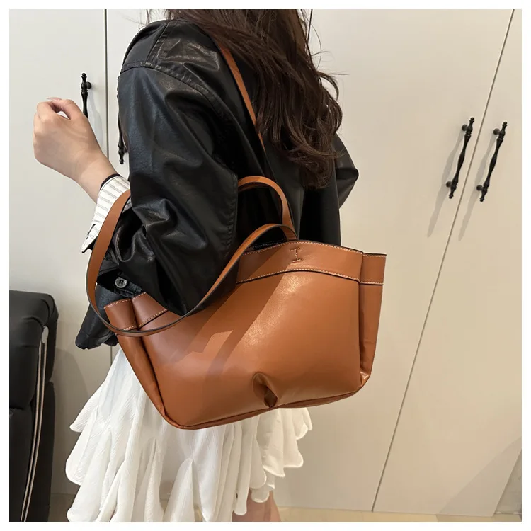1 Stück Spezialtasche für Damen, große Kapazität, modische Joker-Umhängetasche, neue tragbare Handtasche für Pendler. – Detail 30