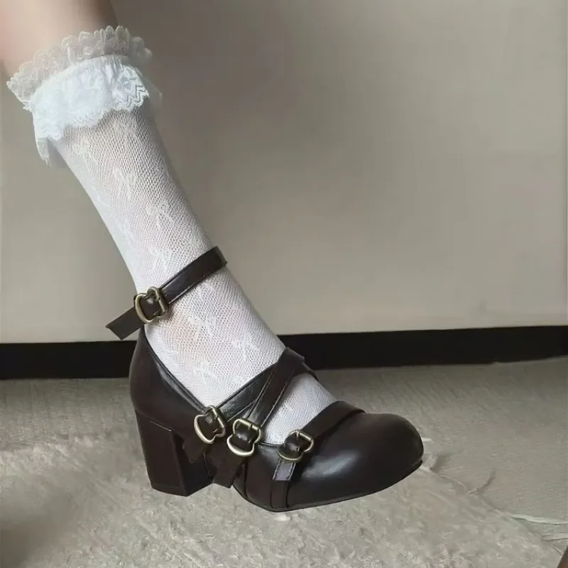 Women's Chunky Heel Mary Jane  – Patent Leather Pump recenzja i cena