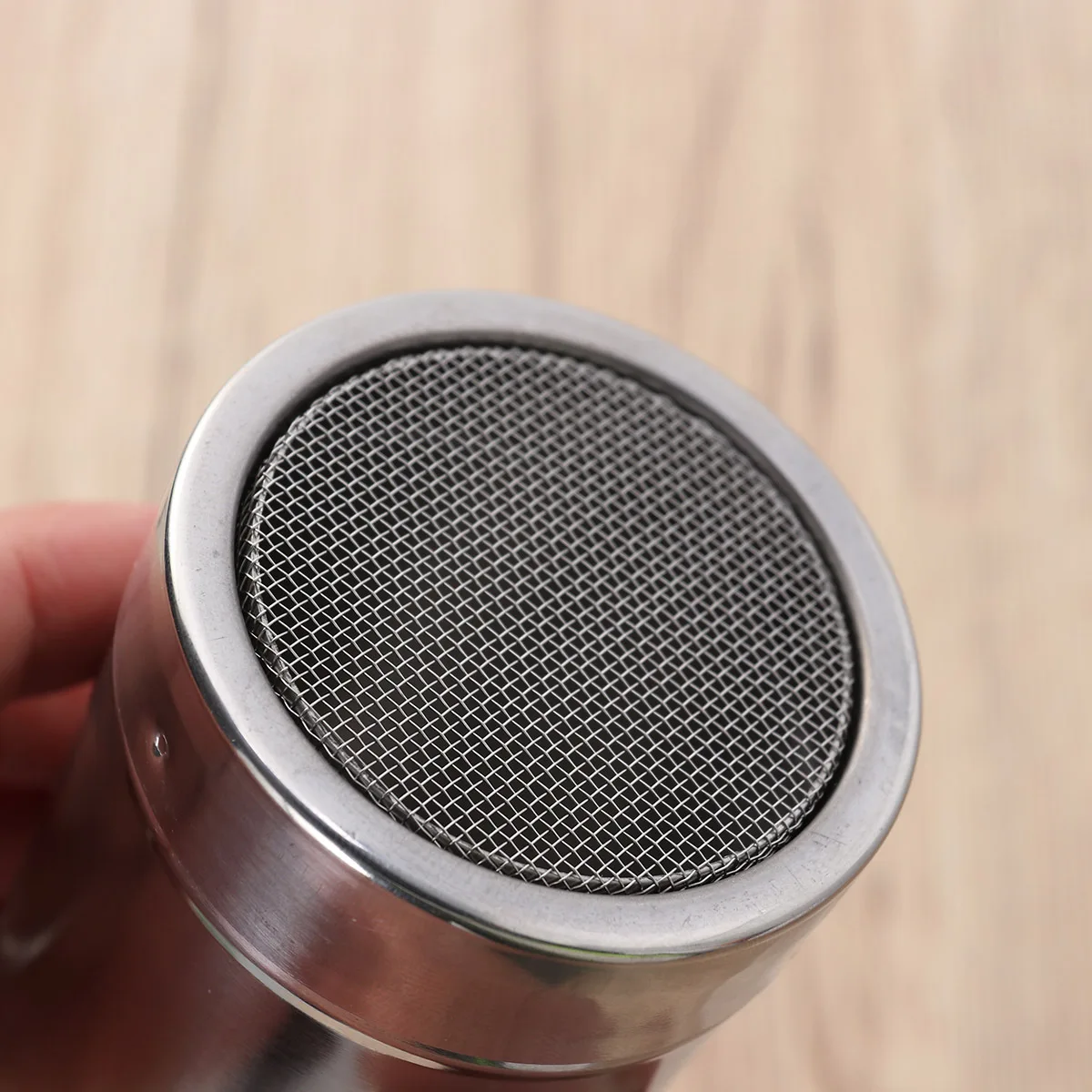 

304 Stainless Steel Mesh Spice Jar Seasoning Bottle Kitchen Outdoor Camping Condiment Container Cover Lid Portable Lightweight