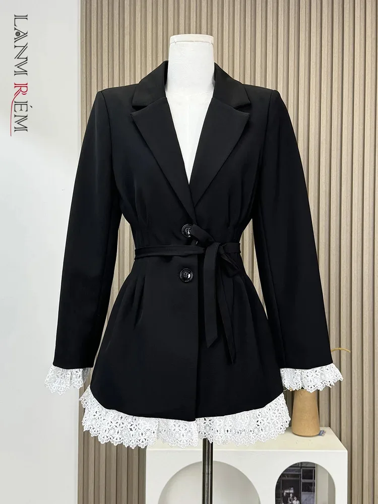 LANMREM Lace Spliced Design Women's Blazer Fashion Notched Collar Single Breasted Belt Jackets Office Lady 2024 New 32C1729