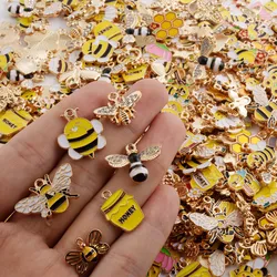 20Pcs/Lot Enamel Insect Animal Bee Charms Cute Honeycomb Abeille Pendant For Diy Women Earrings Necklaces Jewelry Making Bulk