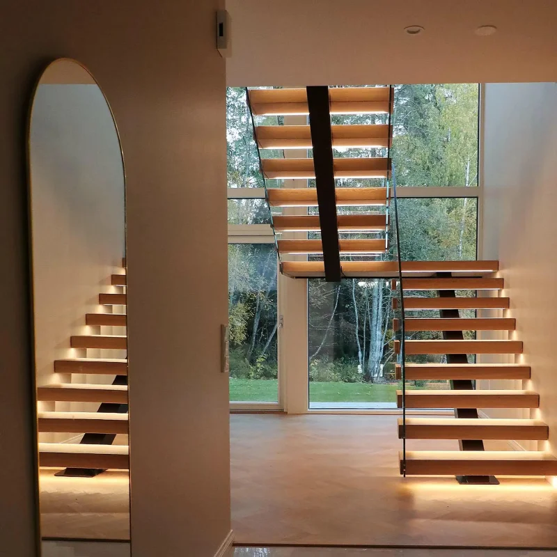 custom.DB Hot Sale LED 200*150mm Steel Structure Mono Stringer Solid Wood Step Straight Stairs with Stair Glass  Railing