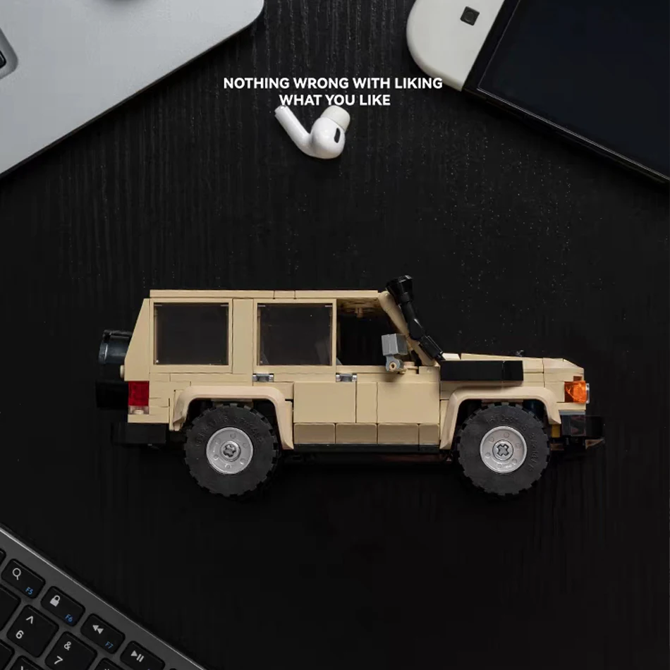 

Technical LC78 Land Cruiser Building Blocks MOC City SUV Off Road Vehicle Model Bricks Toys with Container Display Box Kids Gift