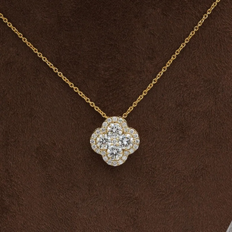 Lnkry Exquisite Clover Flower Pendant Necklace Certified 3mm&1.1mm&0.9mm Moissanite Diamond Necklace For Women Girls Jewelry