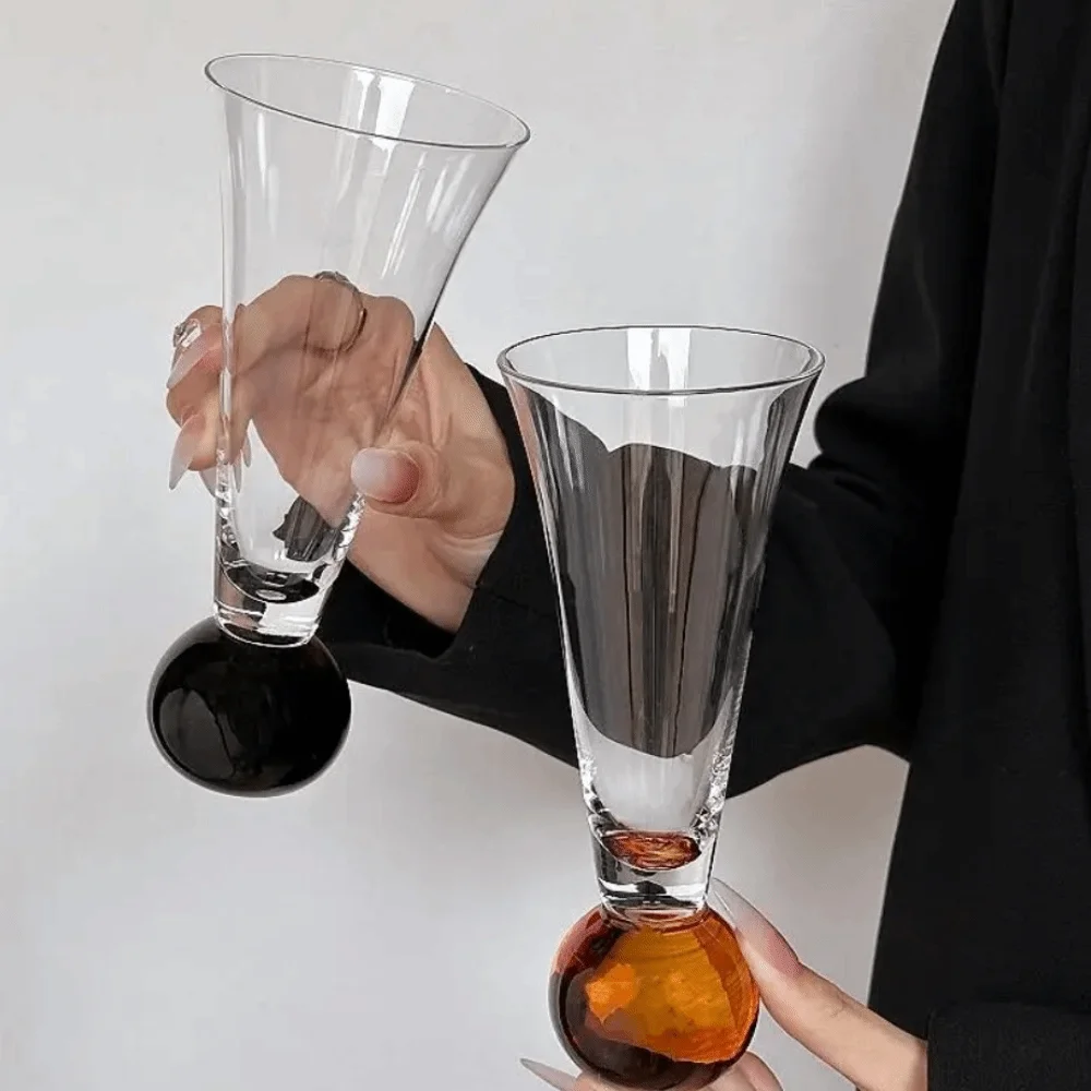 Fashion Transparent Glass Drink Cup Ball Shape Bottom INS Style Glass Milkshake Cup Horn-shaped Highball Glasses Wedding