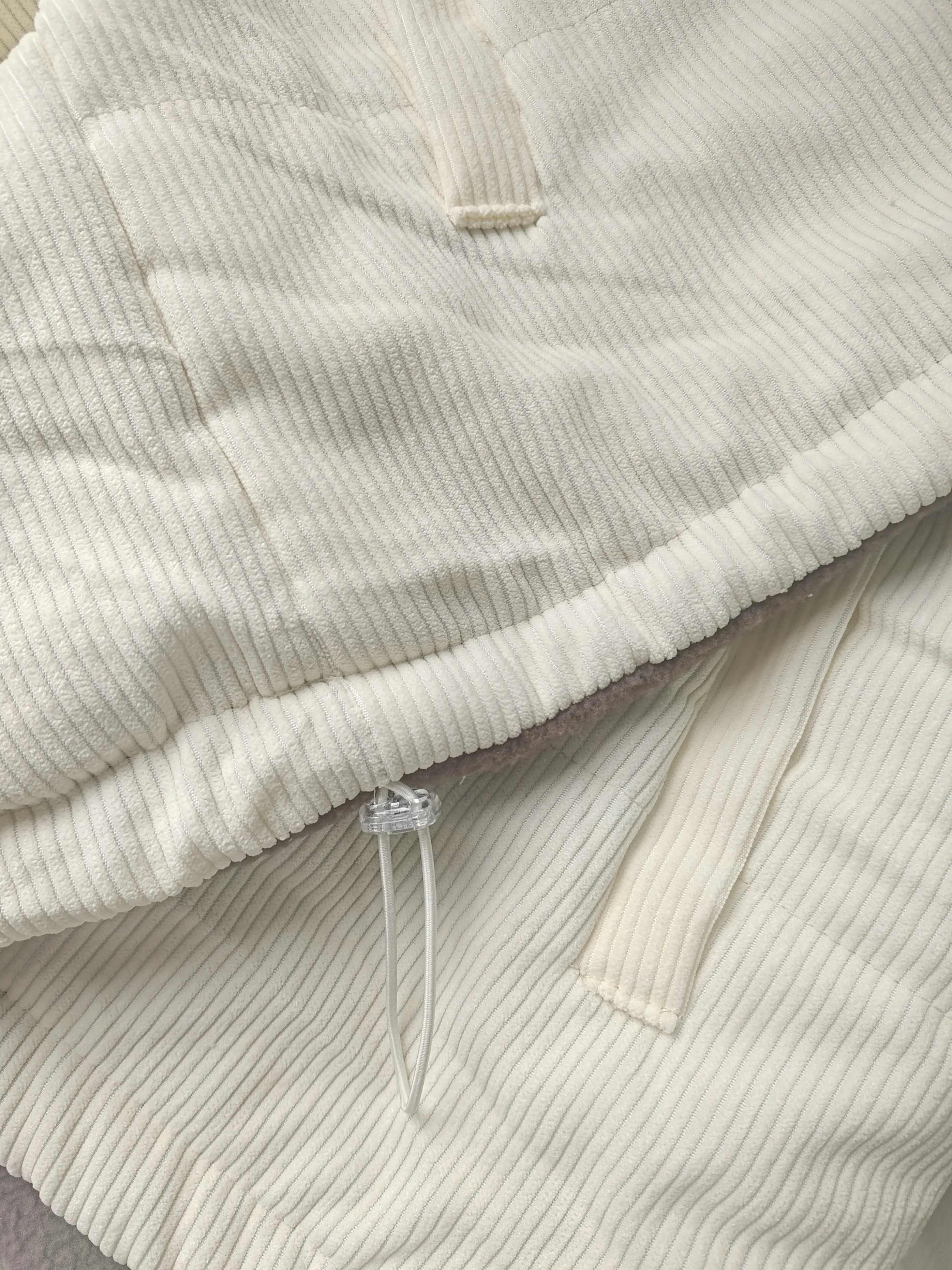 سروال قصير سترة معطف المرأة 2025 جديد الخريف الشتاء خمر سميكة الدافئة صوف الضأن القطن سترات معطف فضفاض على الوجهين ملابس خارجية