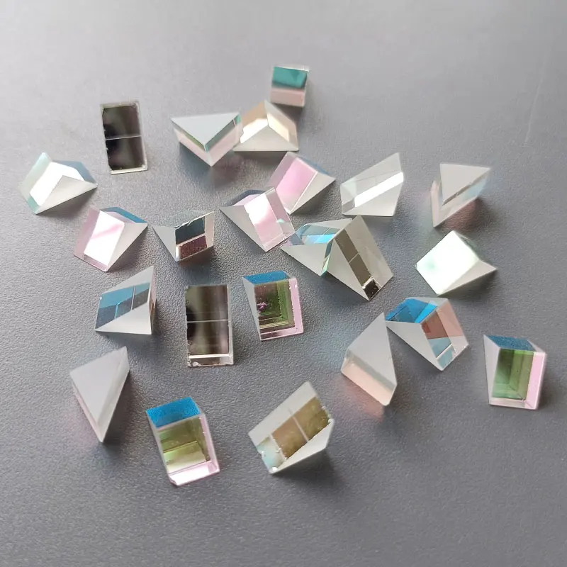 

20pcs 6x6x9mm Optical Glass Prism Right Angle Prism Optics Rainbow Triangular Prism Defective