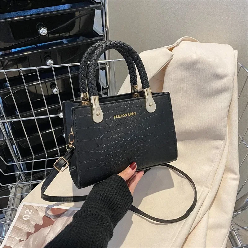 Popular Crossbody Bag Women Bag 2023 New Fashion Handbag Textured Shoulder Bag Versatile Small Square Bag Ladies Hand Bags