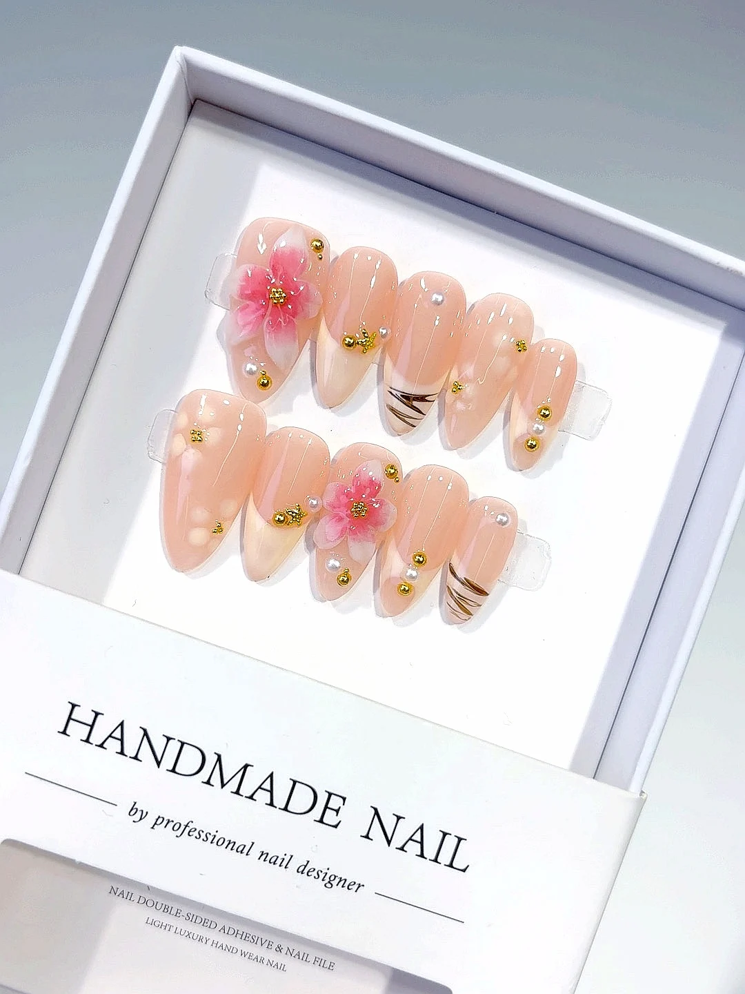 

Трехмерная градиентная резьба, чистый и милый стиль, дизайн на кончиках пальцев, модный дизайн ногтей (D479)