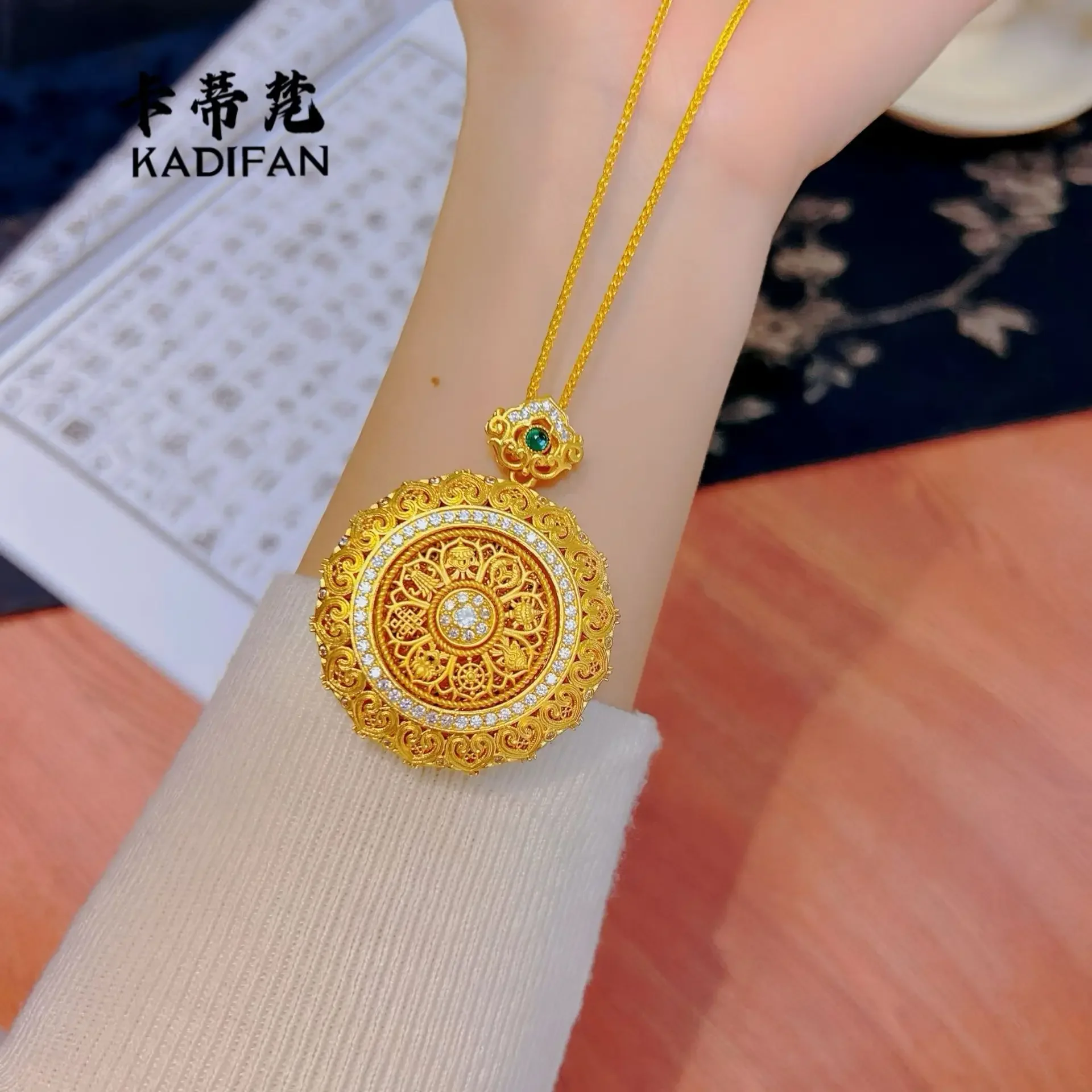 Fylia Jewelry   Gold shop 24K real gold rotatable Ruyi compass pendant au999 pure gold dot diamond rotating eight treasure compa