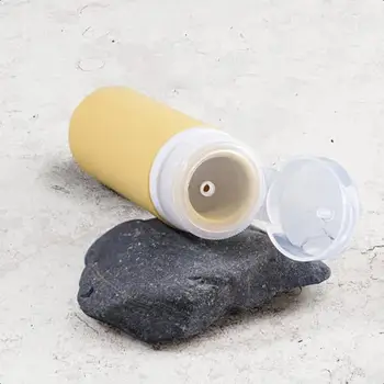 Sada 12 cestovních lahví, silikonové nepropustné stlačitelné nádoby schválené TSA na toaletní potřeby, kondicionér, šampon, mléko a... 8 nejlepší prodej velkoobchod s prázdnými lahvemi od šamponu - №5