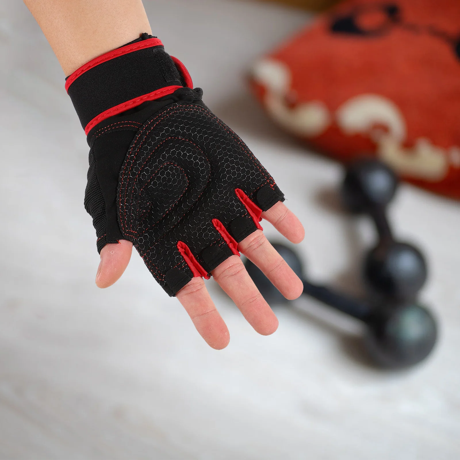 

Breathable Half-Finger Anti-Slip Sports Gloves Cycling Gym Lifting Exercise Wrist Guards For Men Women Outdoor Riding Climbing