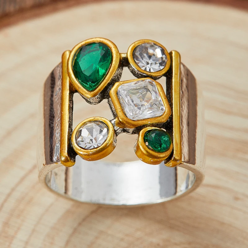 European and American Retro Women's Rings Creative Wide Face with Zircon Personalized Fashion Versatile Jewelry Accessories