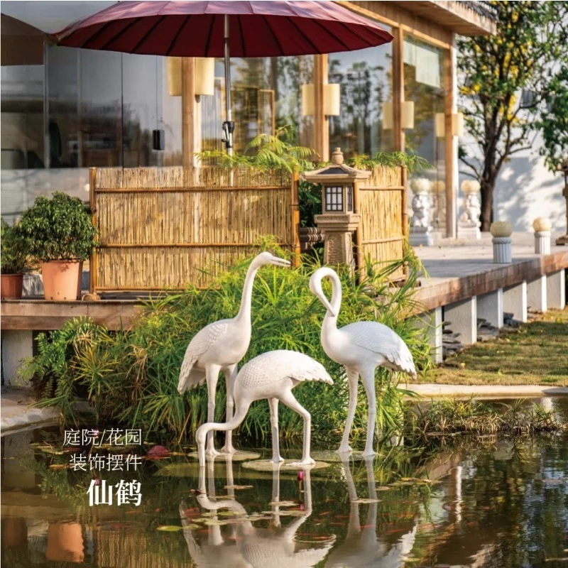 Chinese-style garden crane ornament, landscape sculpture, outdoor courtyard landscaping arrangement, yard garden decoration