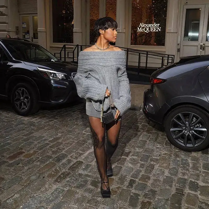 

Весенний женский модный 2024, новый модный свободный универсальный однотонный вязаный свитер с открытыми плечами и длинными рукавами для женщин