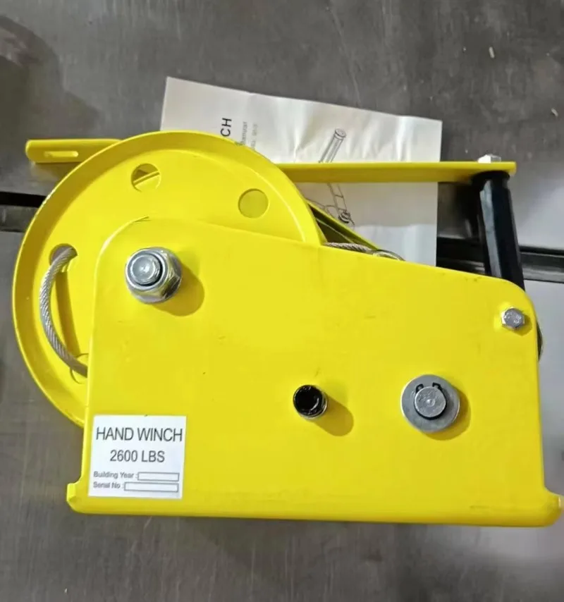 Heavy duty 1200 lb/1800 lb/2600 lb manual winch for 5~ 30m marine, with steel bidirectional self-locking brake cargo lifting
