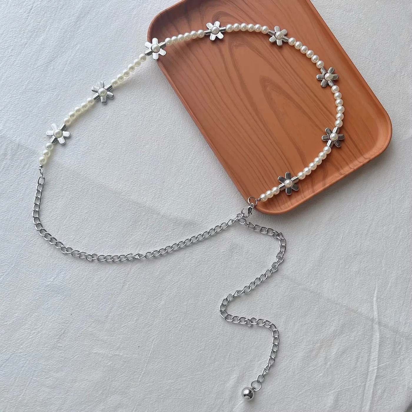 Sommerliche Metall-Taillenkette, Retro-Schmetterlings-Dünngürtel-Accessoires, Hunderte passende Kleider, Gürtelketten, hochwertig – Detail 14