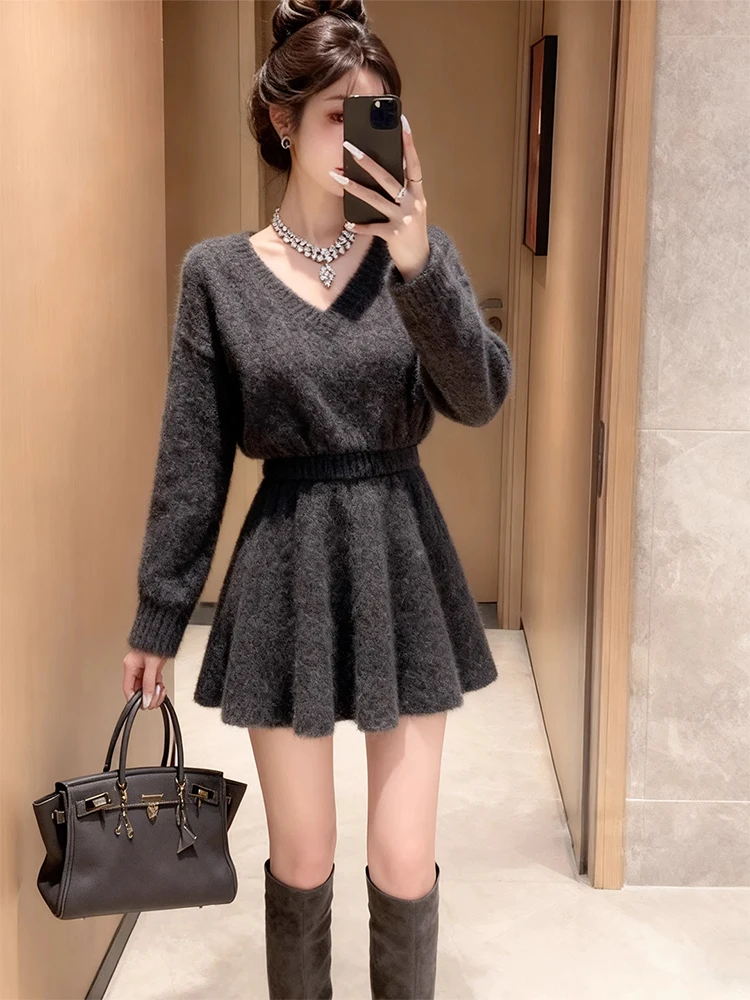 

Korean Sle Lazy V-Ne Knitted Sweater And Skirt Set plus Size Women's Faion Warm Winter Outfit Two-Piece Ensemble