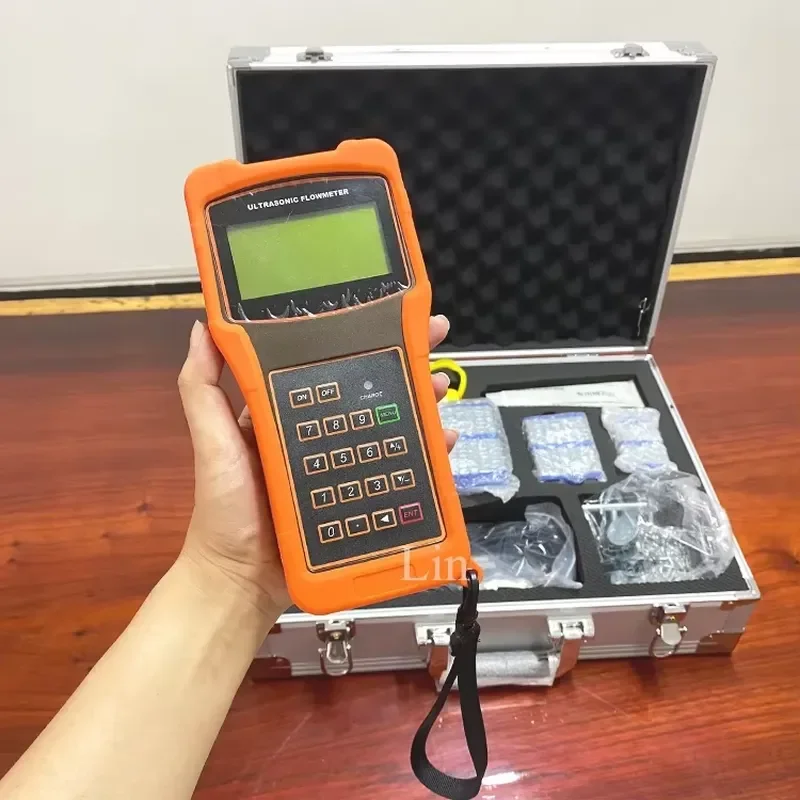 2026 Latest Portable Ultrasonic Water Flow Meter Clamp On for Copper PVC PE PPR Pipes 3.6V Battery Powered DN15 to 1000mm